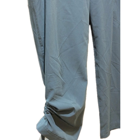 Eddie Bauer Stretch Ripstop Crop Pants Womens 10 Gray Zip Pocket Hiking Outdoors - Picture 7 of 10